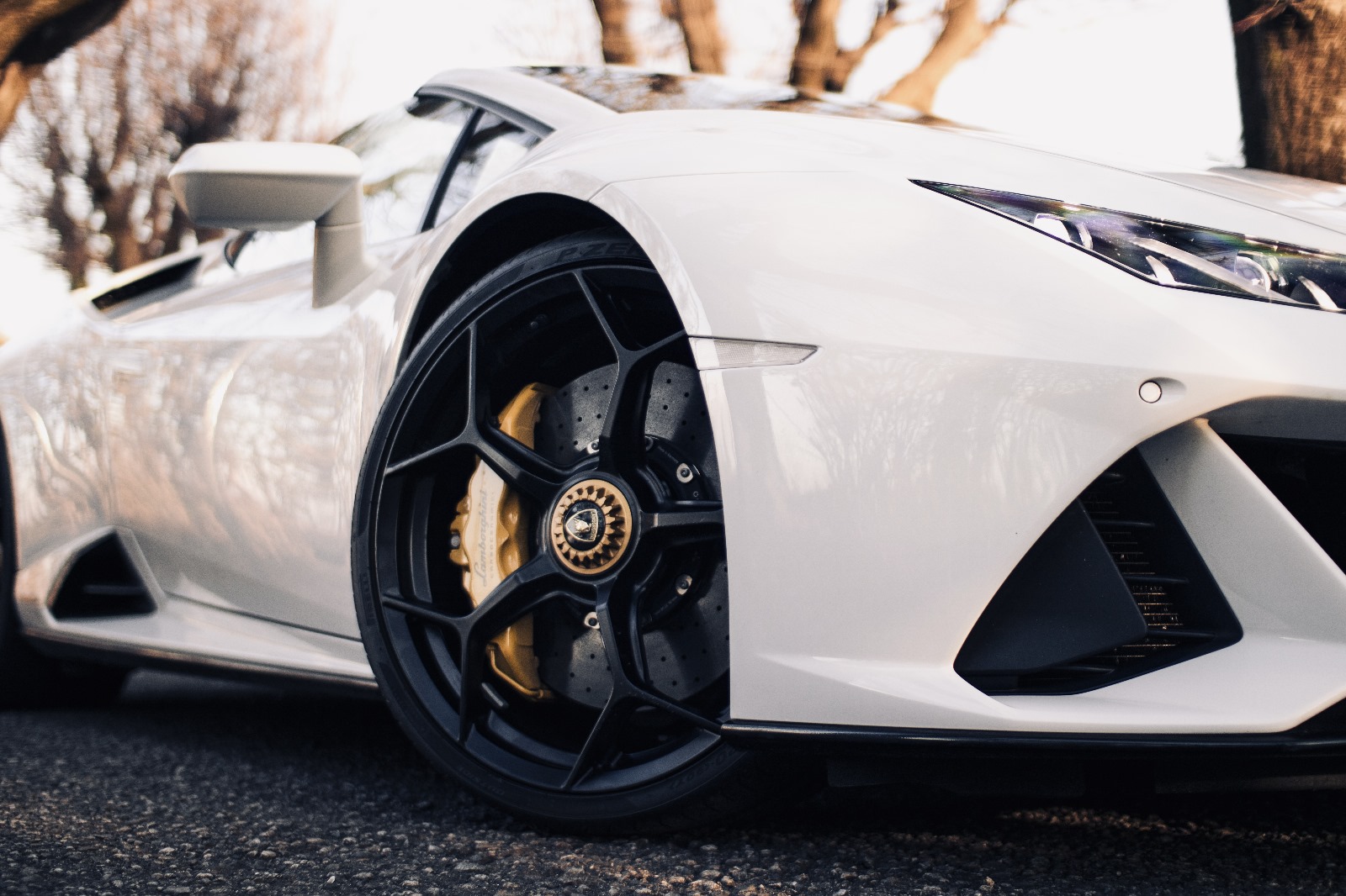 noleggio lamborghini huracan evo spyder milano